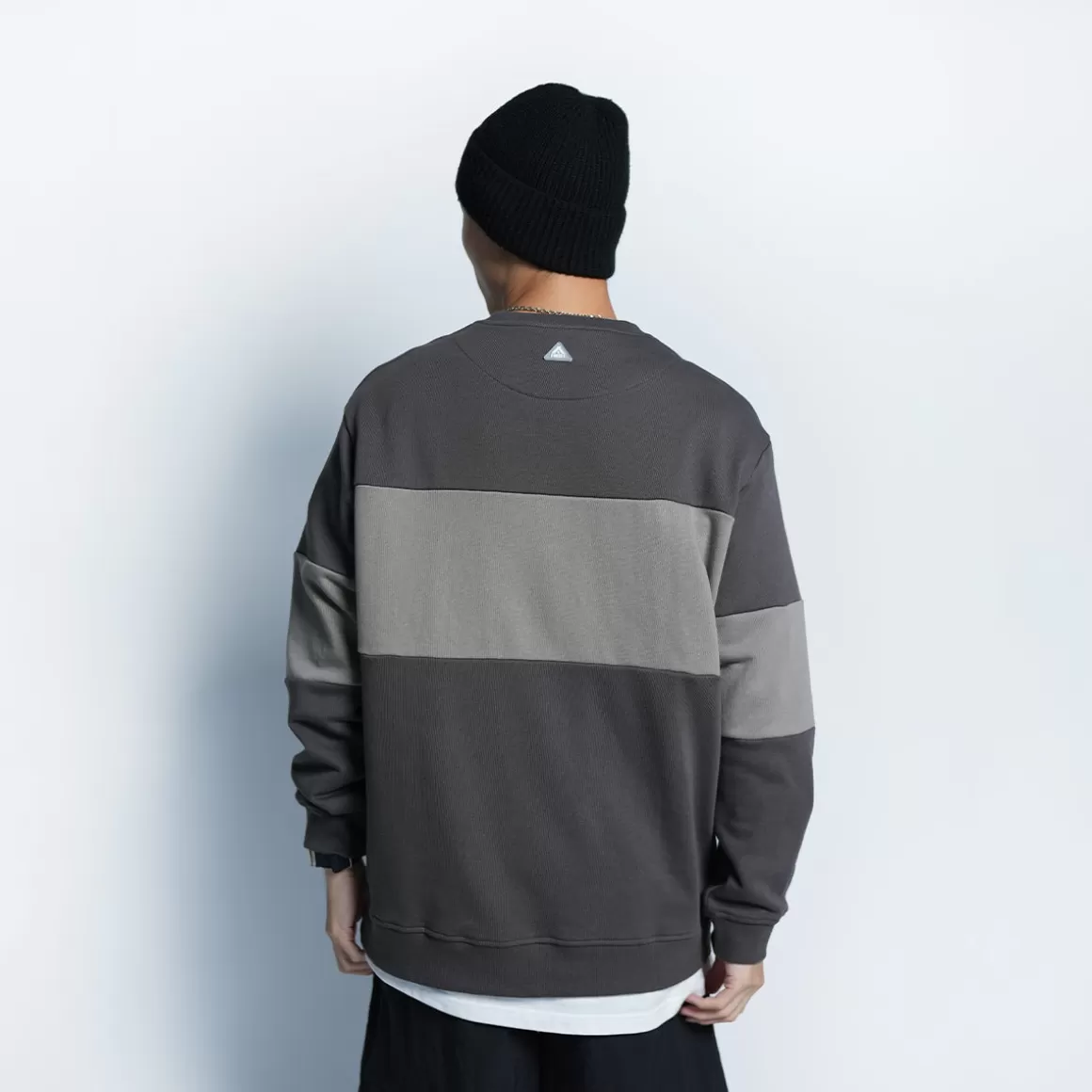 HIGH CULTURED Sweaters*Outsiders Logo Loose Sweater - 243